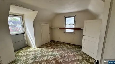 69 Lincoln Avenue Elmwood Park NJ 07407