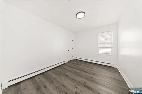130 Park Avenue Englewood NJ 07631