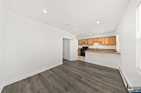 130 Park Avenue Englewood NJ 07631