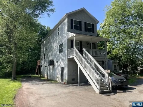 42 Riverlawn Drive Wayne NJ 07470