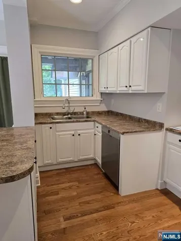 542 Doremus Avenue Glen Rock NJ 07452