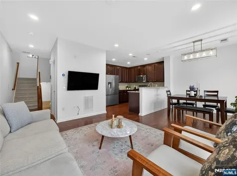 8 Veterans Drive Wood Ridge NJ 07075