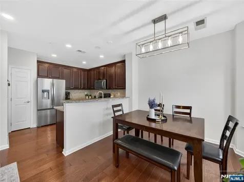 8 Veterans Drive Wood Ridge NJ 07075