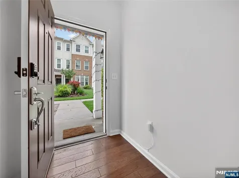 8 Veterans Drive Wood Ridge NJ 07075