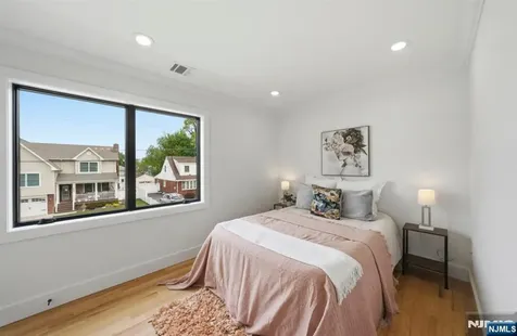 0-14 26th Fair Lawn NJ 07410