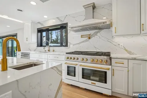 292 Magnolia Avenue Cresskill NJ 07626