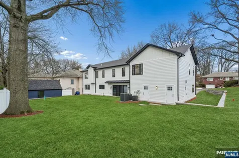 292 Magnolia Avenue Cresskill NJ 07626