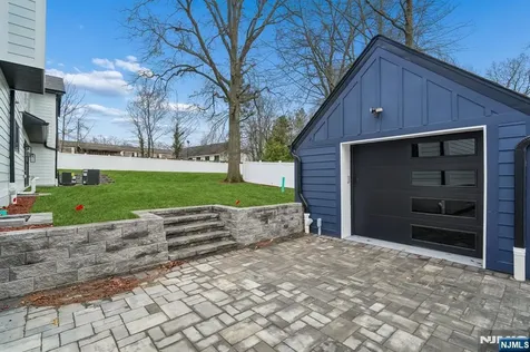 292 Magnolia Avenue Cresskill NJ 07626