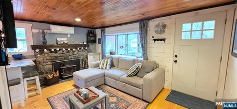 26 White Birch Trail Jefferson Township NJ 07460