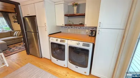 26 White Birch Trail Jefferson Township NJ 07460