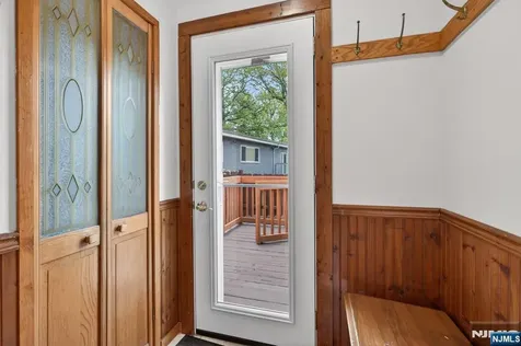 362 Walker Road West Orange NJ 07052