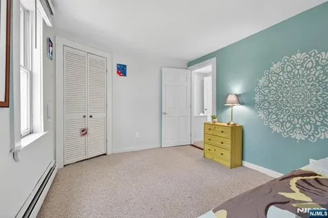 362 Walker Road West Orange NJ 07052