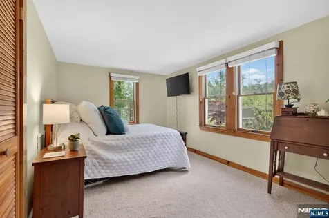 362 Walker Road West Orange NJ 07052