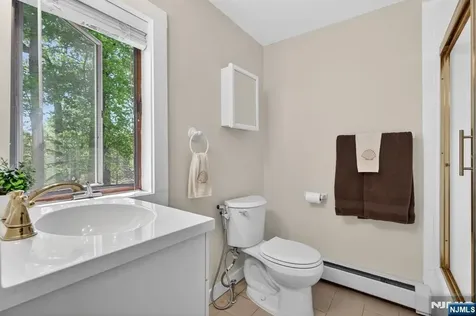 362 Walker Road West Orange NJ 07052