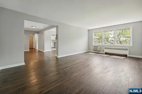 24 Hutton Avenue West Orange NJ 07052