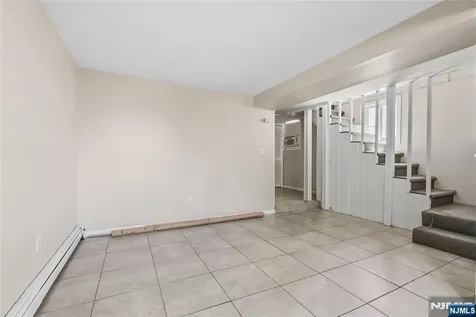 774 8th Street Secaucus NJ 07094