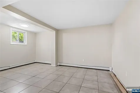 774 8th Street Secaucus NJ 07094