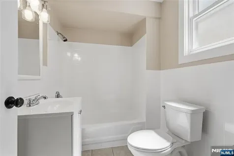 774 8th Street Secaucus NJ 07094