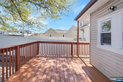 774 8th Street Secaucus NJ 07094