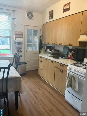 229 5th Street Fairview NJ 07022