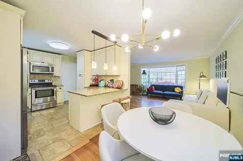 181 Crescent Street Closter NJ 07624
