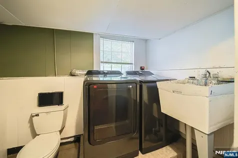 181 Crescent Street Closter NJ 07624