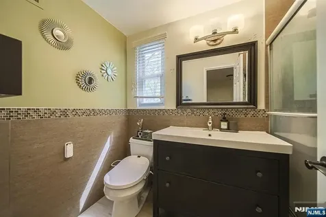 181 Crescent Street Closter NJ 07624