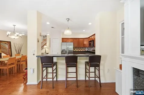 212 Riverwalk Way Clifton NJ 07014