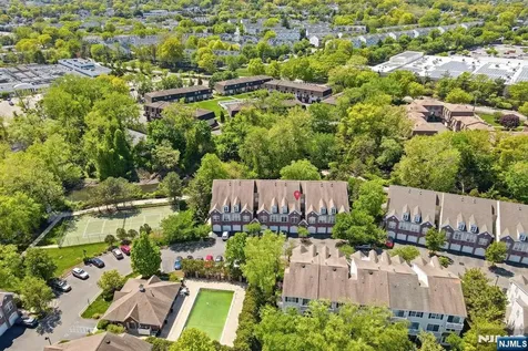212 Riverwalk Way Clifton NJ 07014