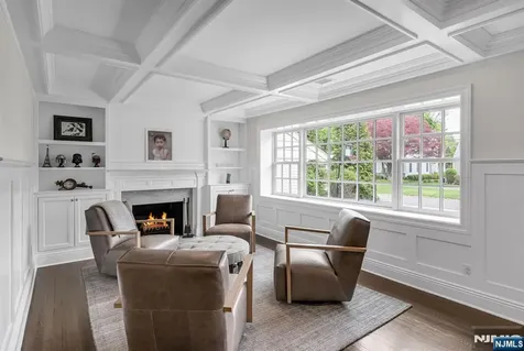 267 Merlin Place Wyckoff NJ 07481
