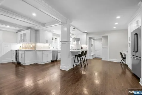 267 Merlin Place Wyckoff NJ 07481
