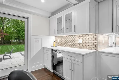 267 Merlin Place Wyckoff NJ 07481