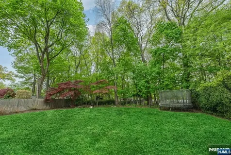 267 Merlin Place Wyckoff NJ 07481