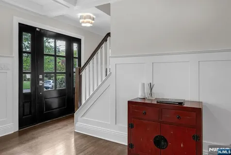 267 Merlin Place Wyckoff NJ 07481