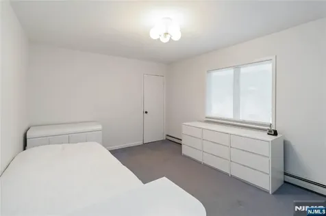 6 Seabert Lane Kinnelon Borough NJ 07405