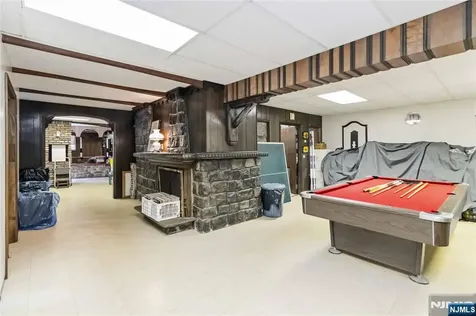 6 Seabert Lane Kinnelon Borough NJ 07405