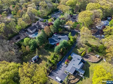 6 Seabert Lane Kinnelon Borough NJ 07405