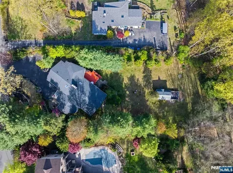 6 Seabert Lane Kinnelon Borough NJ 07405