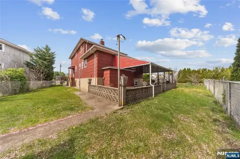 347 Manor Court Lyndhurst NJ 07071
