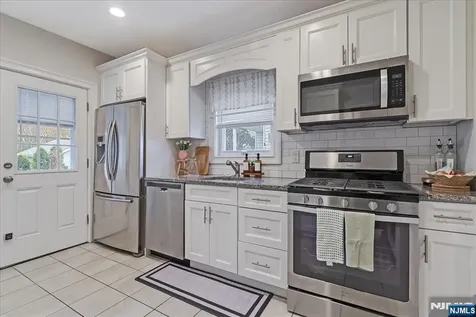 50 Lewis Place Totowa NJ 07512