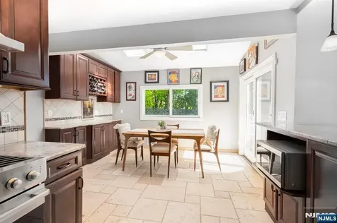 19 Highview Terrace Cedar Grove NJ 07009