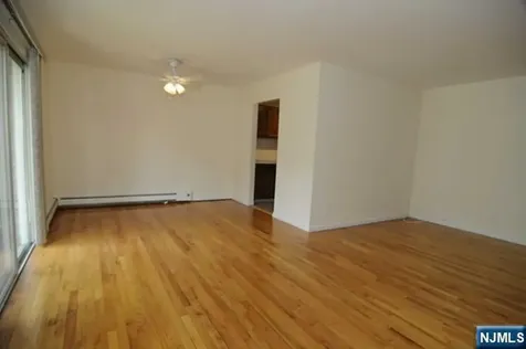 636 Godwin Avenue Midland Park NJ 07432