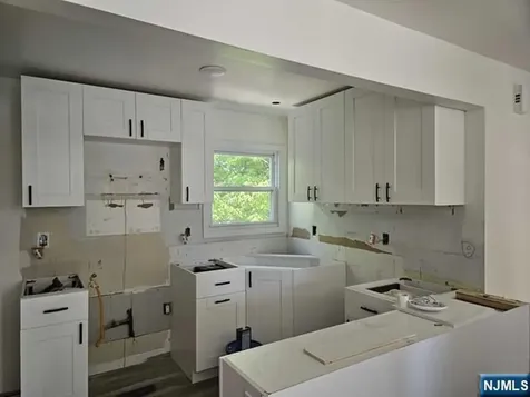 281 Marion Avenue Cliffside Park NJ 07010