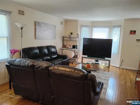 277 3rd Street Hackensack NJ 07601