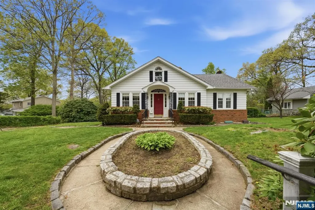 28 Sunset Road Ringwood NJ 07456