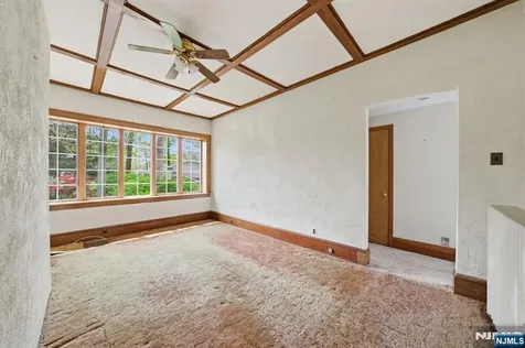 28 Sunset Road Ringwood NJ 07456