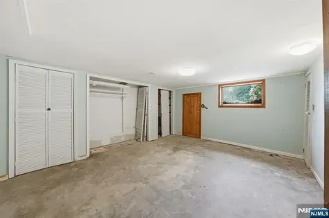 28 Sunset Road Ringwood NJ 07456