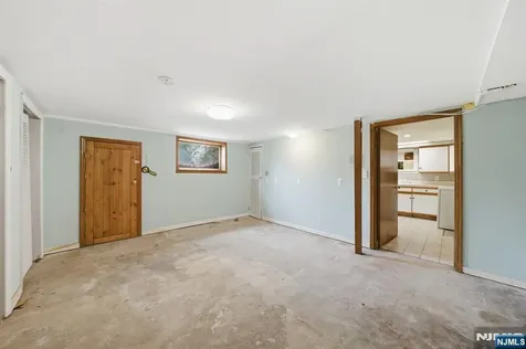 28 Sunset Road Ringwood NJ 07456