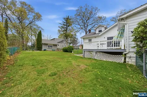 28 Sunset Road Ringwood NJ 07456