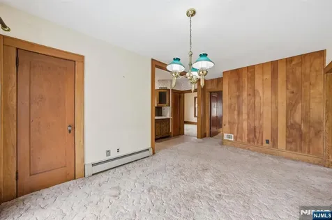 28 Sunset Road Ringwood NJ 07456